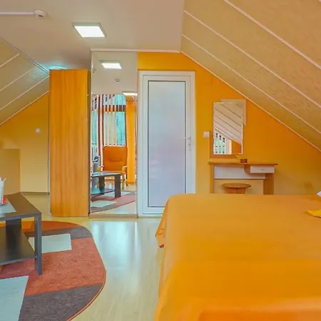 Rolizo 3* Brasov